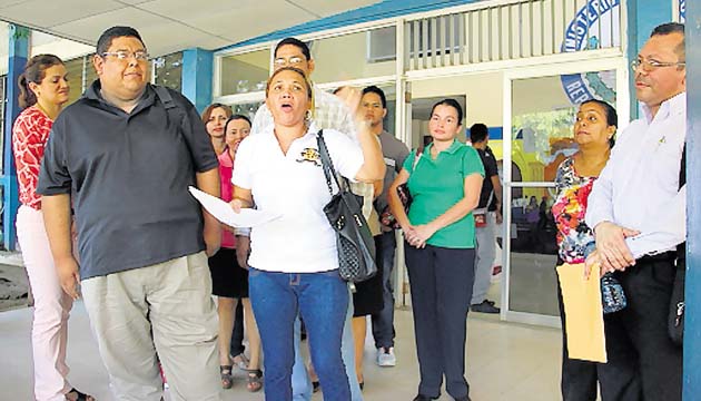 Paralizarán clases en este primer día del año escolar