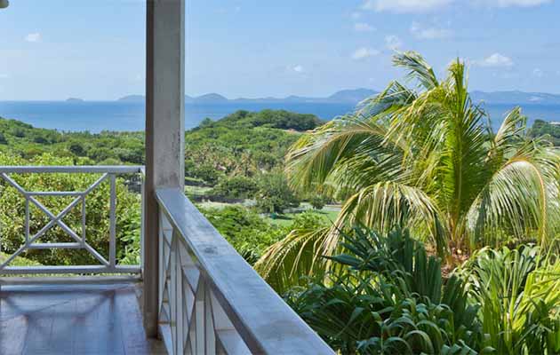 Balcon de casa en Mustique, foto de la página oficial Mustique-island.org