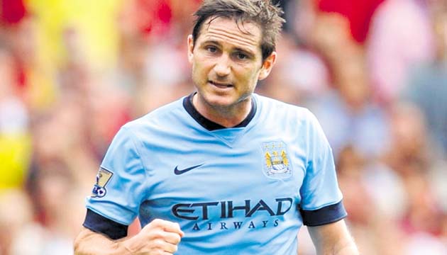 Frank Lampard confía plenamente en que la remontada es posible.(EFE)