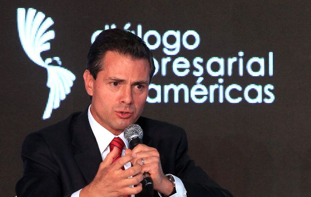 Los líderes de ambas naciones amigas le han recordado al mundo que la apertura al diálogo está cargada de futuro y posibilidades''. Obama y Castro en reunión histórica, durante cumbre