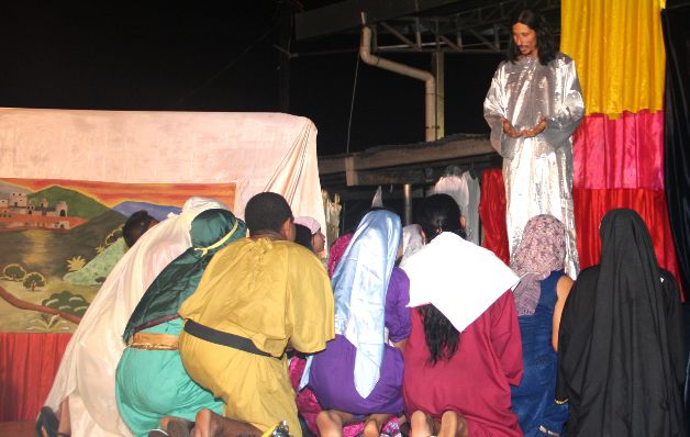 Arraijaneños viven drama de la Resurrección de Jesús