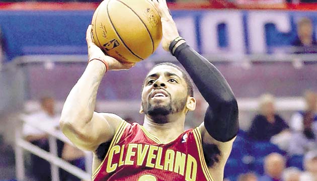 Kyrie Irving es otra de las figuras más influyentes del equipo. (AP )