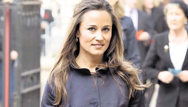 La reina Isabel no quiere que Pippa Middleton sea madrina del bebé.
