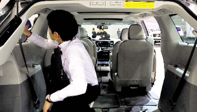 Limpiar el interior del auto es salud
