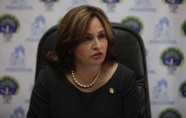 Selectividad: Mientras la procuradora participa en una conferencia internacional en Colombia, los encargados del Ministerio Público negaron que haya selectividad en la aplicación de las medidas cautelares que se dictan.