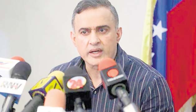 ‘Ombudsman’ acusa a González de proselitismo político