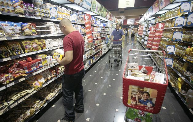 Los precios de los alimentos han aumentado, según consumidores.