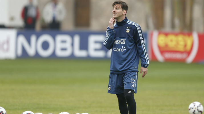 Messi durante una jornada de entrenamientos en la Serena. AP