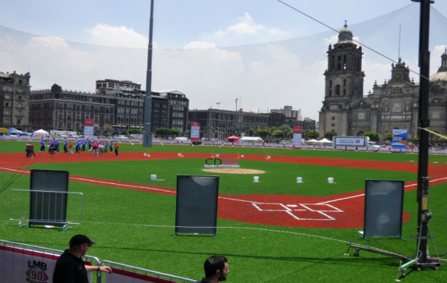 Vista fabulosa de la Plaza de la Constitución.