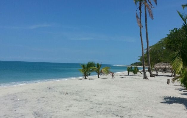 La Ermita, hermosa playa para visitar en San Carlos