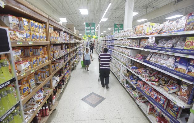 Gobierno  extiende Control de Precios, mientras sube el costo de los alimentos 