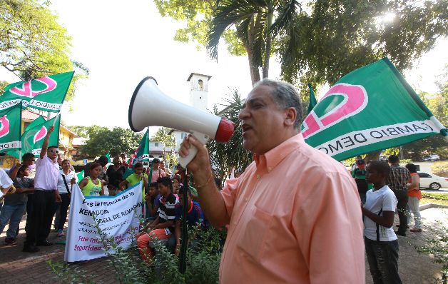 Camacho: ‘Varela inventa golpe de Estado para justificar transfuguismo’