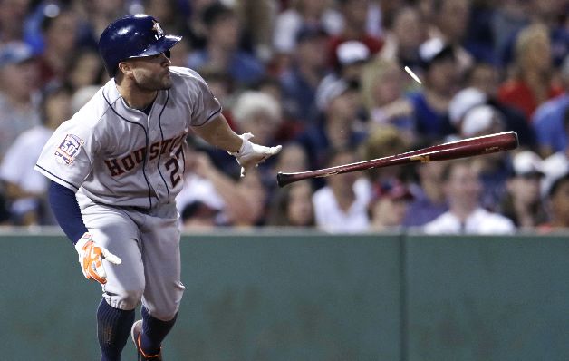 José Altuve, a último momento, se ganó la titularidad. Son estrellas reales