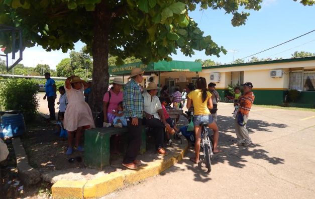 Vienen de las regiones más pobres de Veraguas y la comarca Ngäbe. / Victor Eliseo Rodríguez Serios problemas presenta el hospital rural de Cañazas