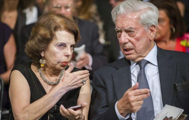 Vargas Llosa engañó a su esposa con la madre de Enrique Iglesias. / Archivo La meca de las infidelidades