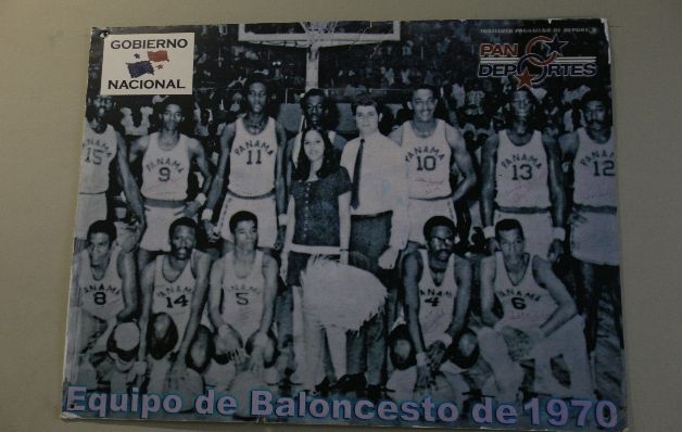La Federación Panameña de Baloncesto (Fepaba) se ha propuesto recuperar el prestigio que tenía la selección de Panamá a nivel internacional en las décadas de los años setenta y ochenta. Vino a poner su granito de arena