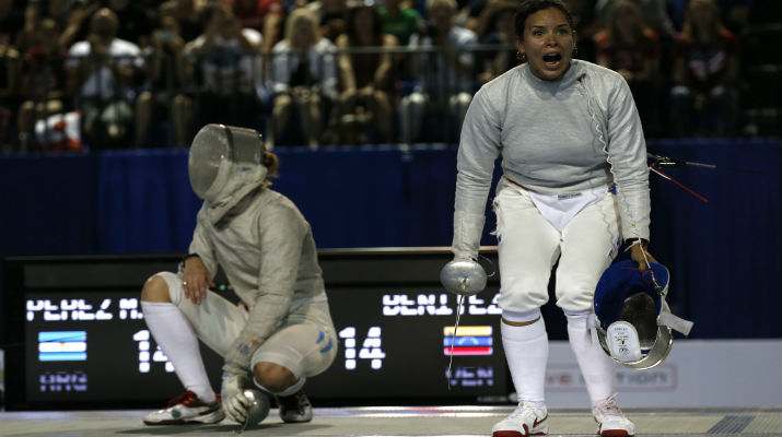 Alejandra le dedicó la medalla a su familia y a Venezuela.