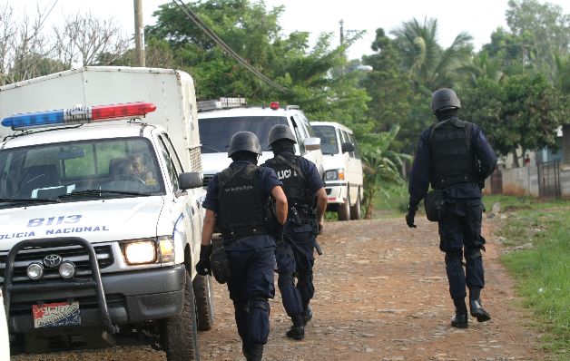 La capital del país está envuelta en un espiral de violencia y crímenes