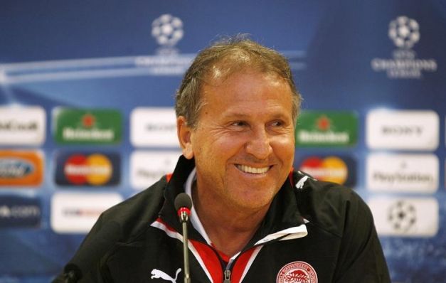 Brasileños lanzan a Zico al ruedo 