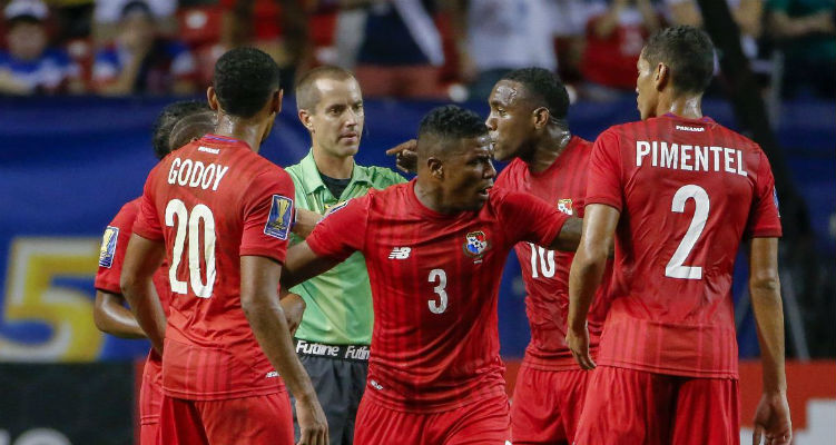 Gieger fue el sicario que utilizó Concacaf para acabar con el sueño de la Roja. / Foto: EFE
