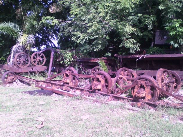 Los rieles totalmente oxidados. (Foto: Cortesía)