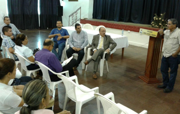 Analizan situación del plantel. Foto: Thays Domínguez