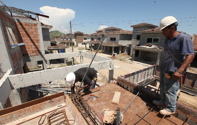 Déficit habitacional crece al mismo ritmo que los costos