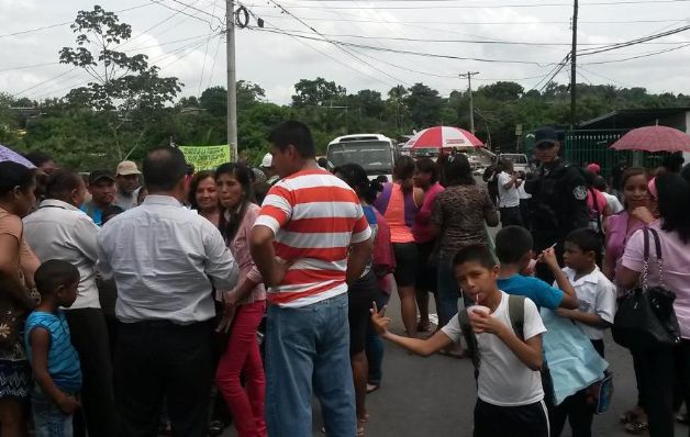 Mal estado de escuelas es otra de las razones de los cierres de calles