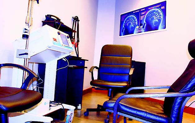 Este es el equipo del tratamiento MRT. / Cortesía Neuropatologías... ¿y ahora qué hago?