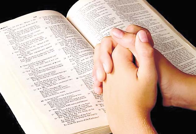La Biblia es la palabra de Dios. Es luz.