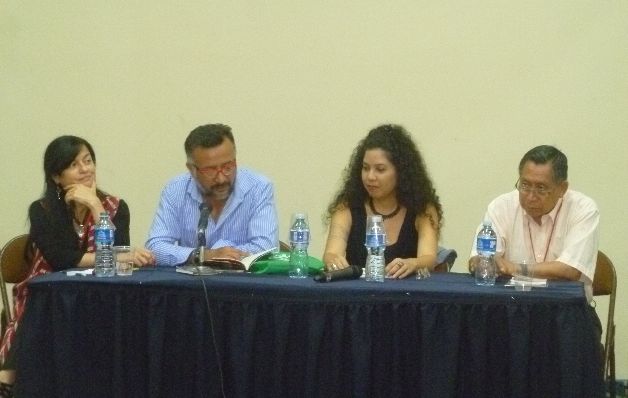 Conversatorio "Los diferentes caminos de la poesía guatemalteca. / Rosalina Orocú M. César Young Núñez, maestro de la poesía