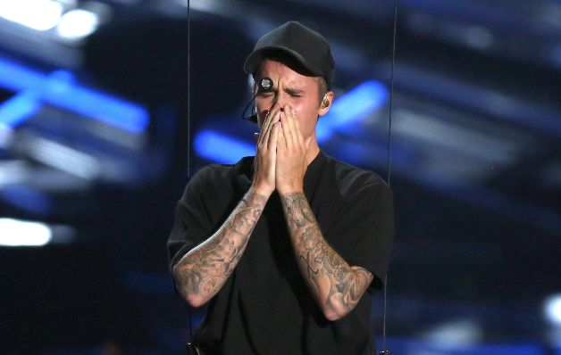 El desconsolado llanto de Justin Bieber. Así se vivieron los MTV 2015