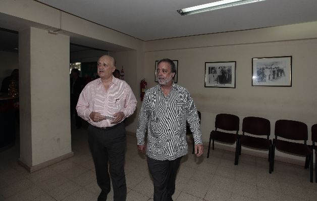 Sociedad civil pide unidad contra nepotismo de Pinilla