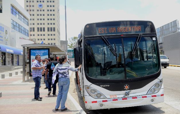 Gobierno pagará $500 mil a Arifa por asesoría
