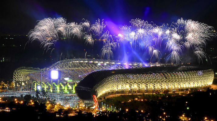 World Games Stadium – Taiwán: Este estadio terminó de ser construido en 2009 y tiene una forma semi-espiral. El World Games Stadium está cubierto con placas solares, las cuales aportan electricidad al complejo.