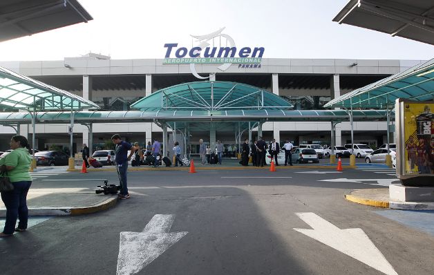 Millonarias contrataciones en el aeropuerto de Tocumen. / Archivo Fidanque institucionaliza las compras directas en Tocumen