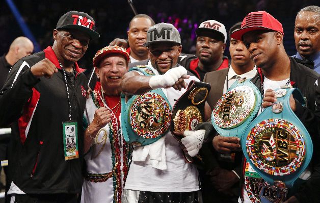 Mayweather Jr. se retira como campeón wélter de la AMB y CMB. La última 'payasada' de Floyd