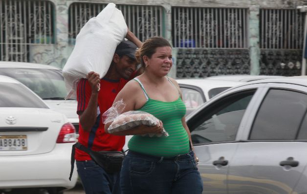 La escasez de algunos productos ha sido evidente en las ferias. La escasez de algunos productos ha sido evidente en las ferias.