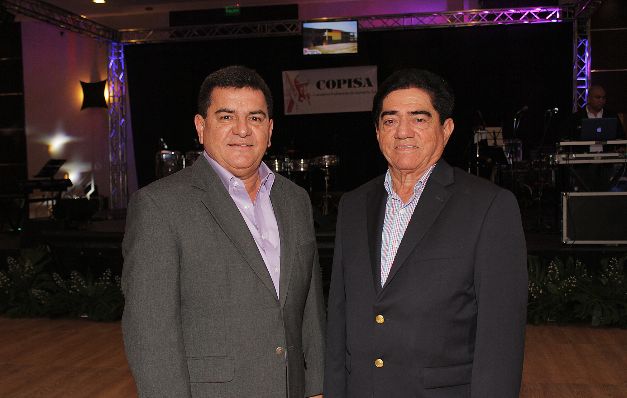 1. Walter Medrano y Juan D. Medrano.