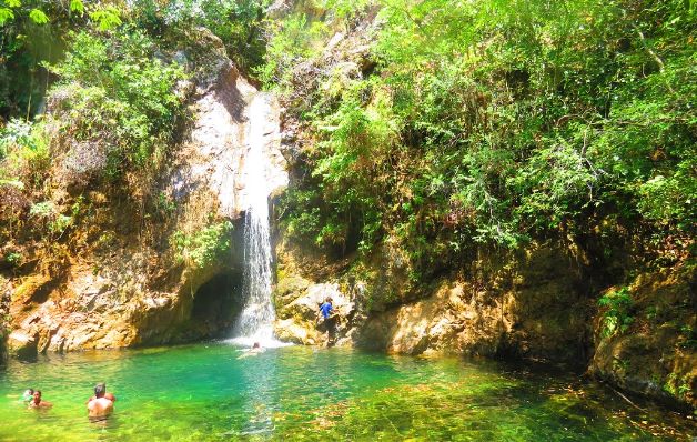 El visitante puede disfrutar de cascadas, flora, entre otros atractivos. Chame, una referencia del turismo campestre en el país