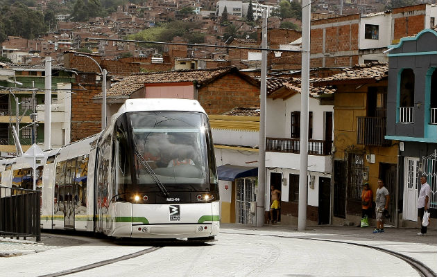 Tranvía de Ayacucho en la ciudad de Medellín. Foto/ EFE