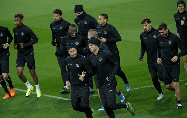 EL PSG entrenó ayer en el Santiago Bernabéu. EL PSG entrenó ayer en el Santiago Bernabéu.