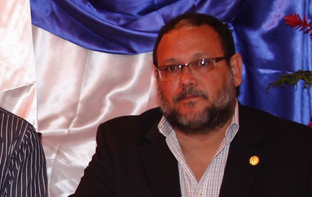 En versos de Héctor Collado y otros autores también se leenacionalismo