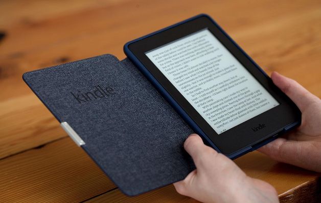 Aplicación de lectura de libros electrónicos y compra de libros de Amazon preparada especialmente para sus lectores Kindle y para cualquier dispositivo Android en el que se instale esta aplicación. Es un lector de libros que soporta formatos EPUB y PDF. Diseños para evitar que la humanidad se vuelva una masa de hedonistas