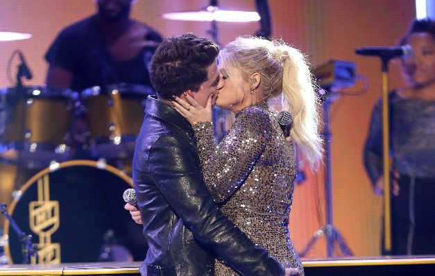 Famoso es el beso de Meghan Trainor y Puth. Famoso es el beso de Meghan Trainor y Puth.