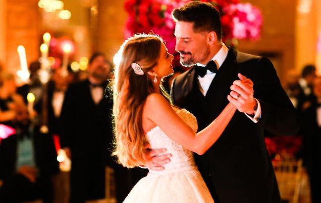 Una de las fotografías que hizo suspirar en las redes sociales. Un cuento de hadas fue la boda del año