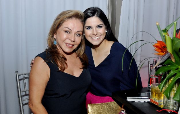 7. Blanca Ibanez y Valeria Maduro.