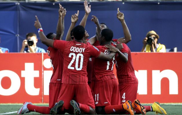 La Roja mostró su mejor versión, acabó con la racha de 12 partidos sin ganar y se trajo un gran triunfo de suelo jamaiquino.