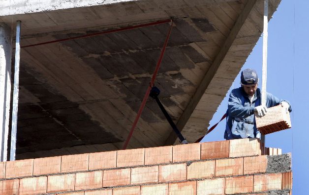 Construcción de viviendas en los EE.UU. cae 11%