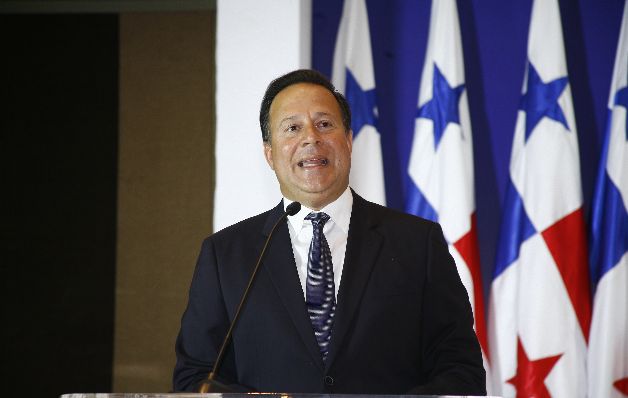 En más de seis aspectos evaluados, todo el conjunto que forma parte del Gobierno Nacional, liderado por Juan Carlos Varela, salió con bajas calificaciones.  / Archivo